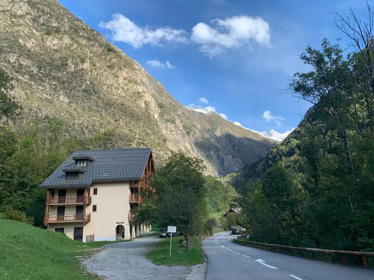 Appartement Vénosc-Les 2 Alpes , Rez de jardin