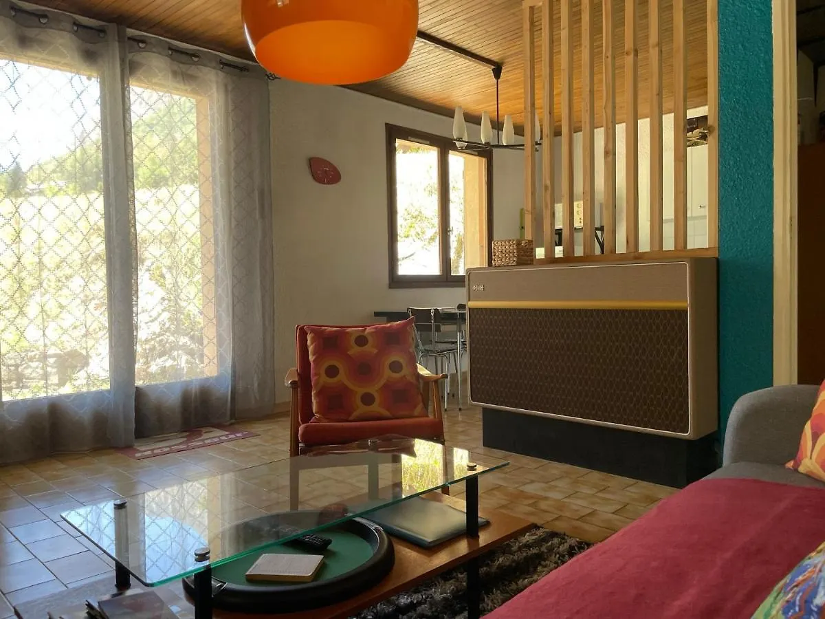 Appartement Vénosc-Les 2 Alpes , Rez de jardin 0*,  France