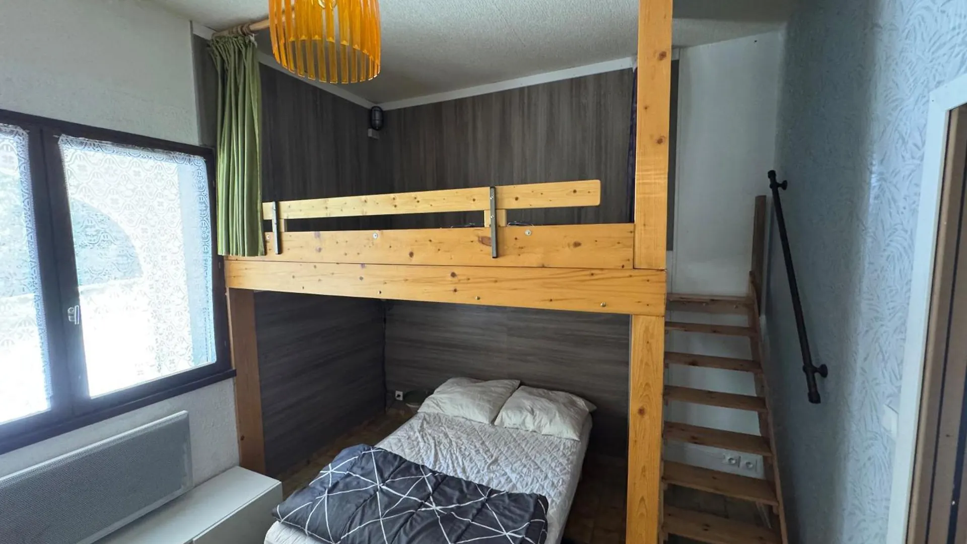 Appartement Vénosc-Les 2 Alpes , Rez de jardin
